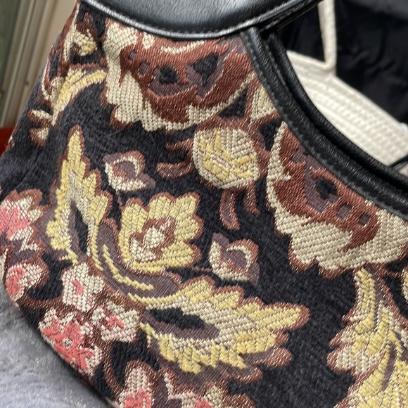 “FOREVER By Fossil handbag - Picture 3 of 14